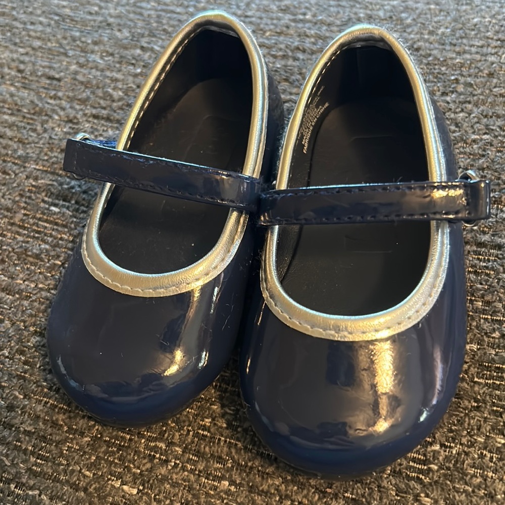 Crazy 8 Ballet Flats